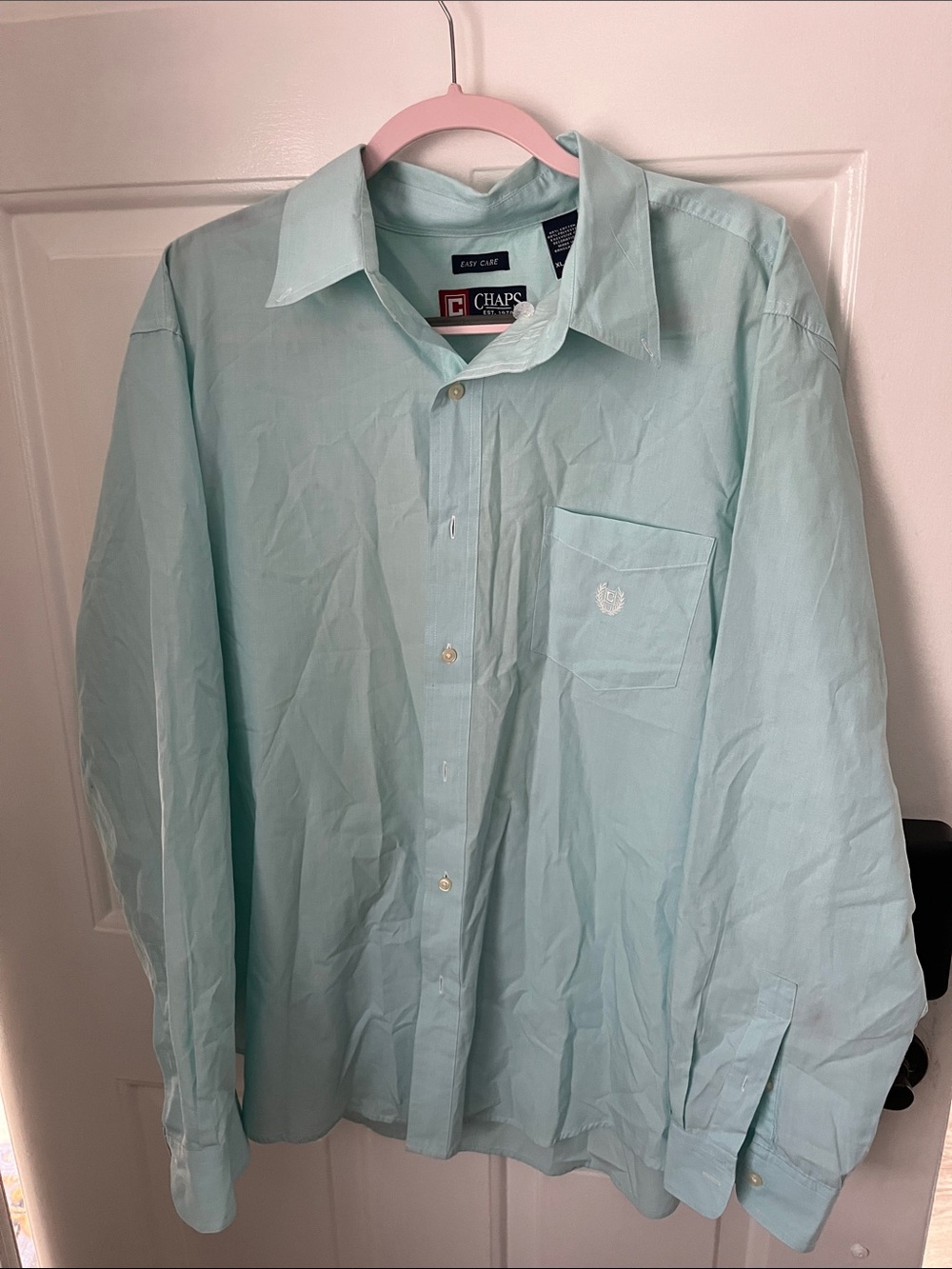 Chaps Men’s Mint Green Long-Sleeve Button-Up Dress Shirt